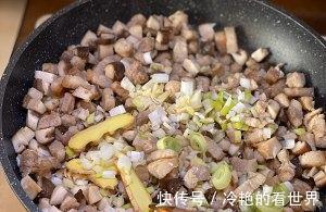 隔离在家方便面吃腻了，送您卤肉饭做法，荤素都有，美味营养