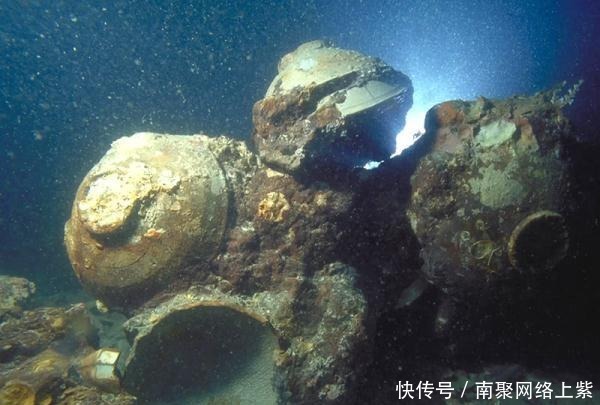 沉船|爪哇岛沉船中发现7500件瓷器,它们全都产自800年前的中国