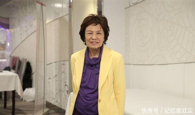 入院|余慕莲患血癌情况不乐观,医生建议亲友见面,最大心愿将财产捐赠