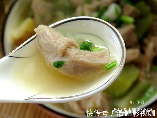 大厨|炖牛肉时，有人焯水有人直接炖，都不对，大厨教你最好吃的做法