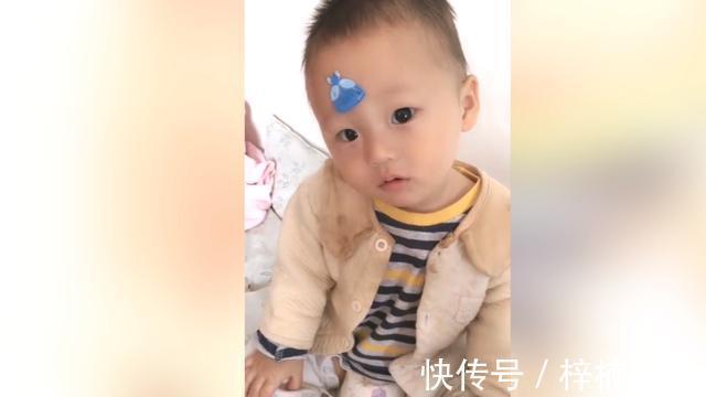 宝妈|爸爸逗萌娃说要给他换个妈妈,宝宝说了啥,被怼的无言以对了