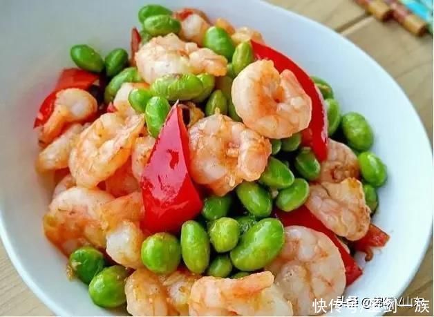 激发你食欲的12道特色美食，看着流口水，吃了会念念不忘