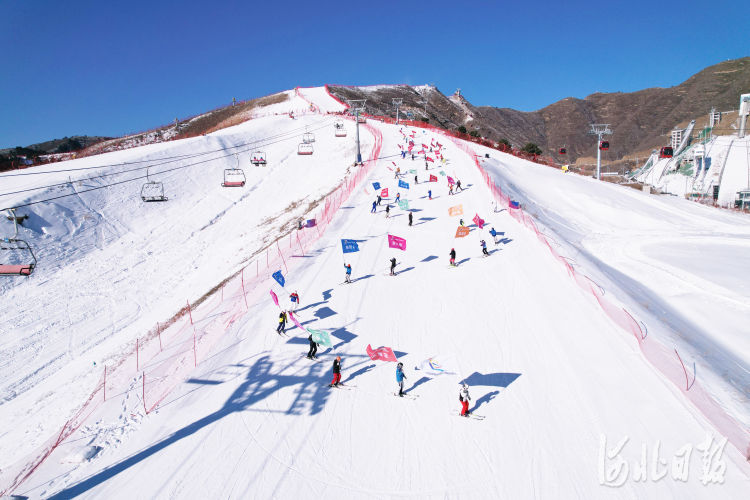 冰雪运动|河北保定：冰雪嘉年华