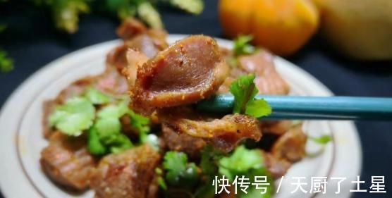 冷天要多吃这肉，腌一腌炸一炸香嫩汁多超入味，下酒更解馋！