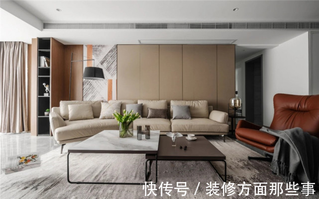 一日三餐|140平现代风四居室,原木与灰打底,点缀一抹棕