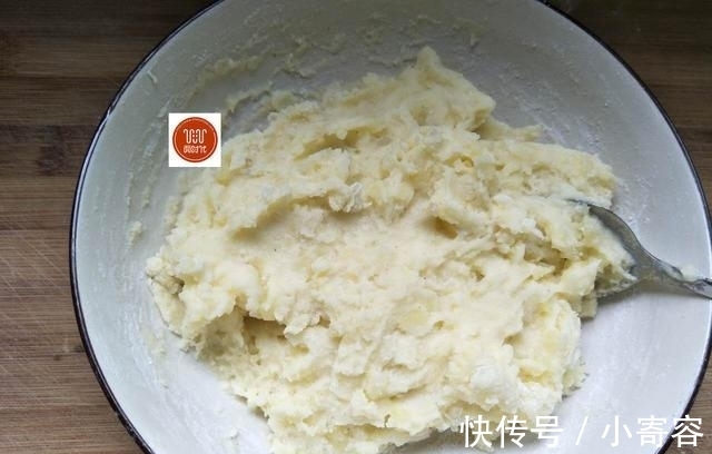 小面姨|圆溜溜土豆丸子这么做，好吃做法还很简单哦，赶快学起来吧！