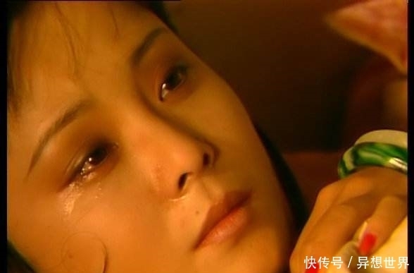 王善保|端午节的晚上,晴雯拒绝陪宝玉洗澡,拉开了悲剧人生的开始