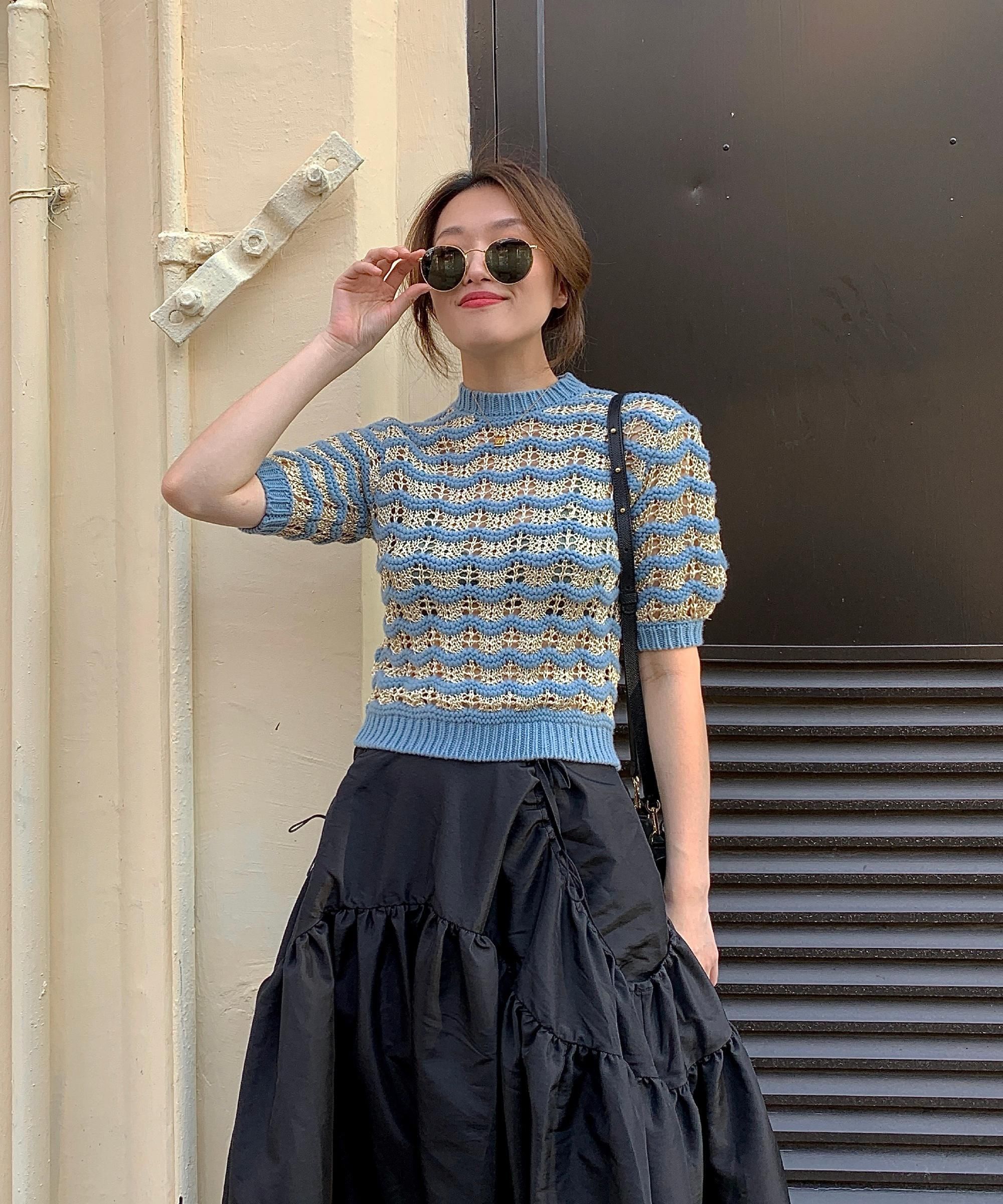 “纯欲风”穿搭最撩人，春季这样穿让人心动不已，建议get一下