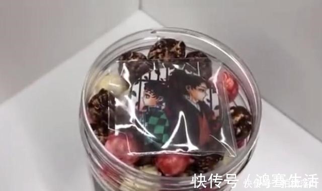 炭治郎|鬼灭之刃,奇怪的周边又增加了,这一次遭罪的是终极boss无惨!