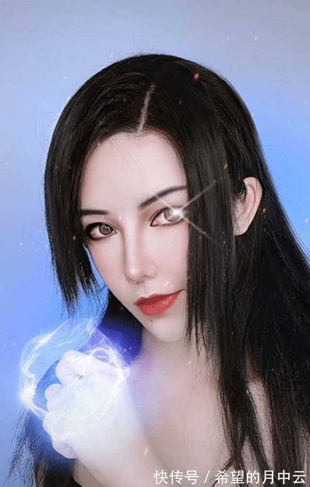 颜哥|斗罗十二美女经典cos!月华比比东超传神,阿银小舞如同动漫原版