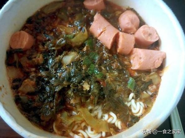 韩国的辛拉面|假如你只有5元钱,下面这4款泡面中选一款,你咋选多数人选第3