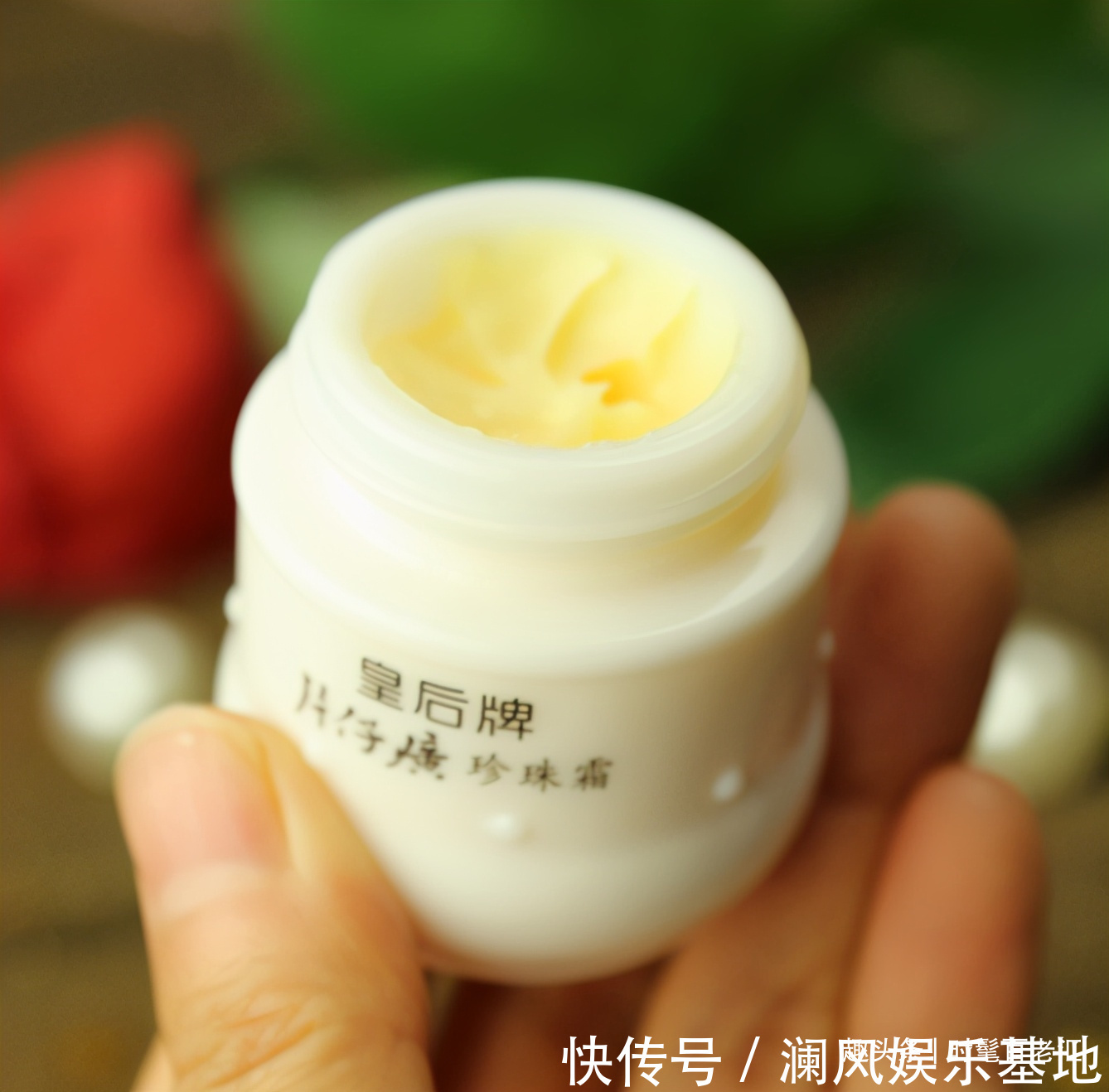 别再瞧不起国货,这些国货护肤品,虽然包装“老土”,但真好用