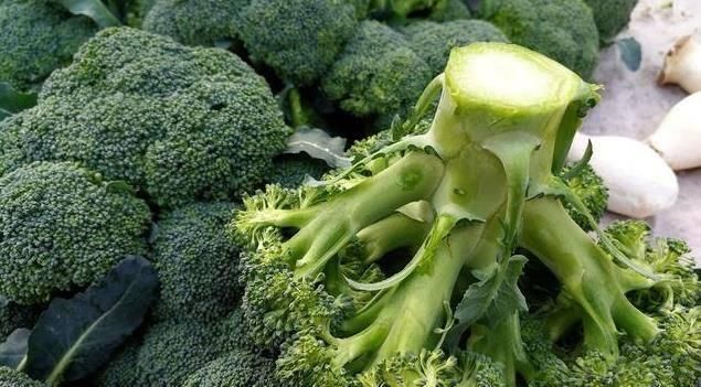 含水量|脂肪最怕的3类食物,刮脂瘦身,让体重跌回2位数