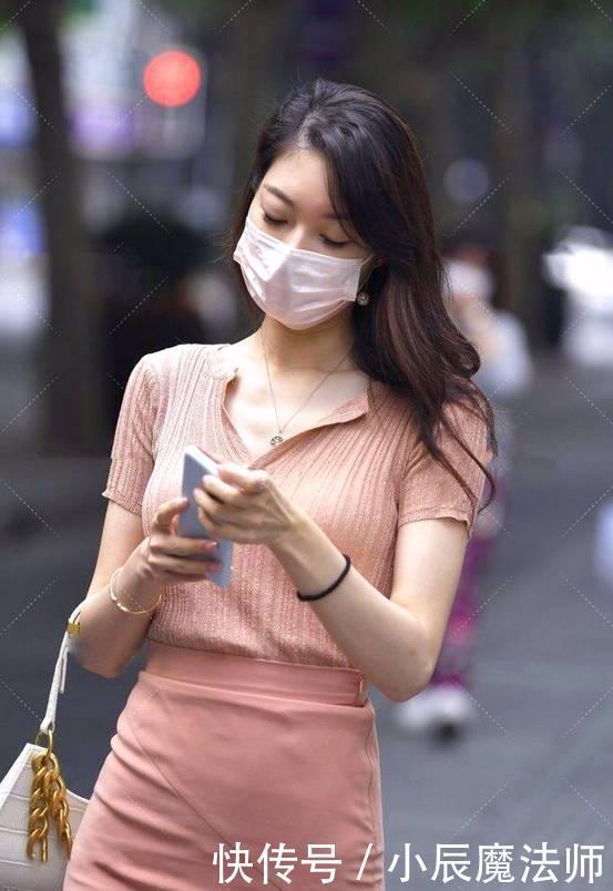 妹子对时尚的品味真高级,改变搭配方式,轻松让你与众不同