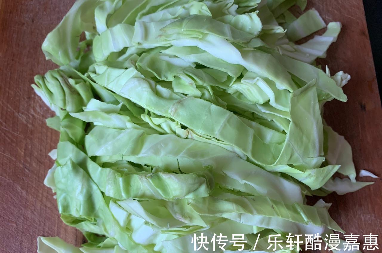 美味|好吃不贵的鸡蛋素炒粉丝,鲜香美味,不到5块钱做了一大盘