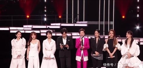 《浪姐2》总决赛引热议，知名音乐人上线点评，周笔畅组获得肯定