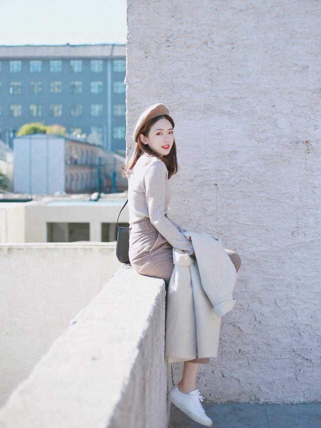 穿搭|入冬以后别穿裙子腿太冷了,今冬流行这几款裤子,简约大方有气质