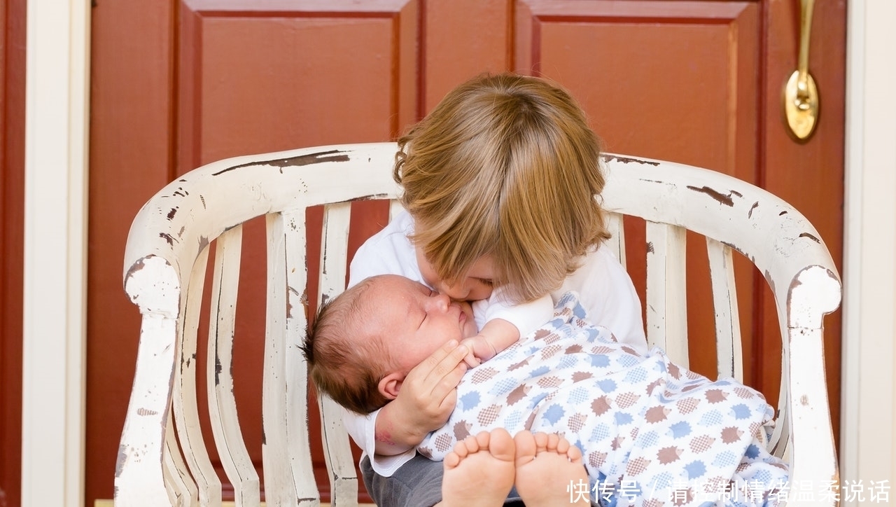 一段时间|婴儿吃维生素AD,是经常吃还是隔一段时间吃一次?