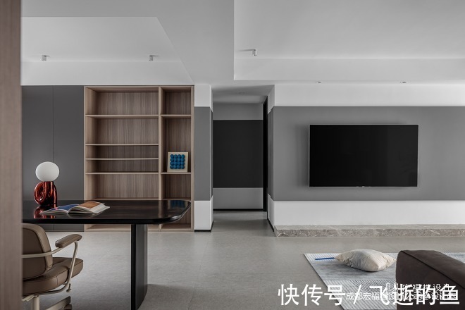 蓝色彩|来看46万130平米三居室现代简约风是什么样子的