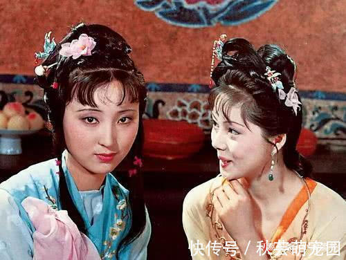 紫鹃&林黛玉和薛宝钗谁更有教养?看看两个贴身丫环的嚣张样就清楚了