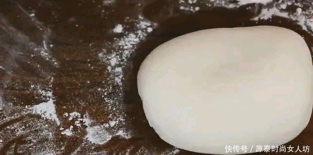 不用|手把手教你在家蒸馒头,和面不用酵母粉,做出来的馒头又白又松软