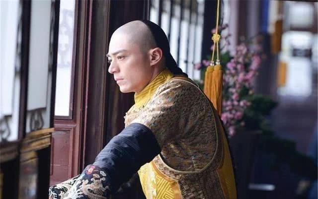 雍正|乾隆皇帝的真容,被西方画师偷偷画下成为宝物,网友:就长这样