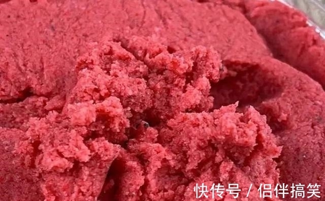 麝香|被吹上天4种钓鱼饵料,我已经替你们试过,以后别再被骗了