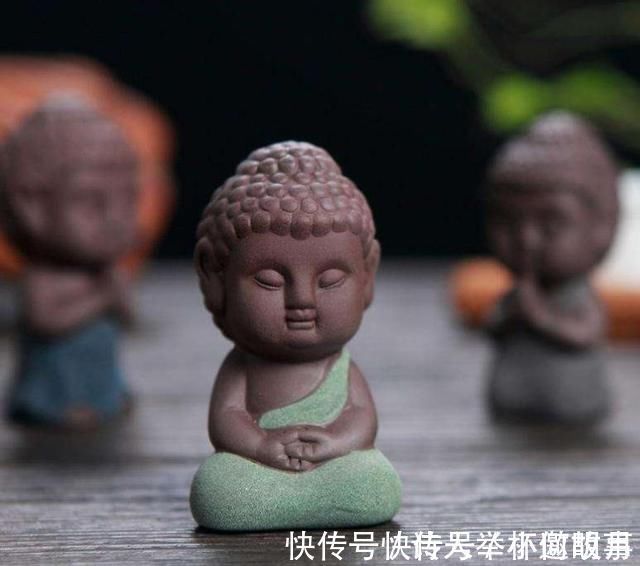 出人头地|“人不成器,必有征兆”:人到四十,还喜欢做这四件事,难有出息