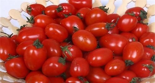 张医师|女性喜欢吃3种食物，排毒养颜，滋润肌肤，越吃越年轻！