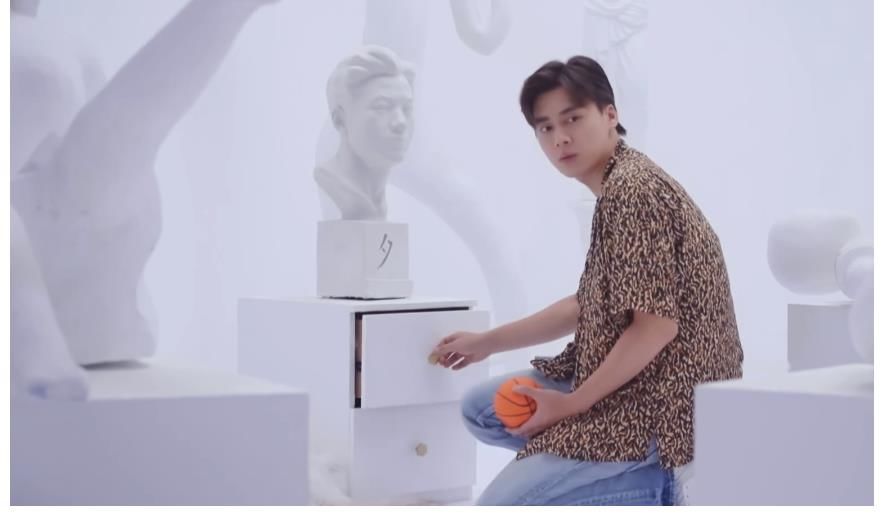 《最后的赢家》又添新成员，李易峰身份更可疑了