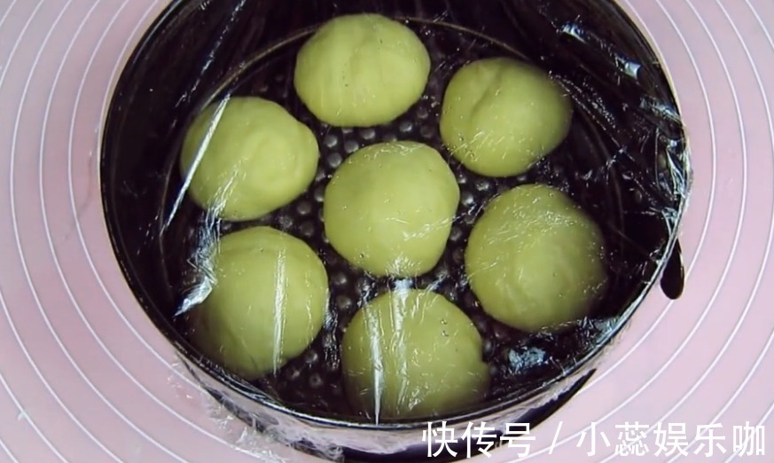 面团|教你正宗的面包做法,学会这个诀窍,面包才柔软蓬松,一次就成功