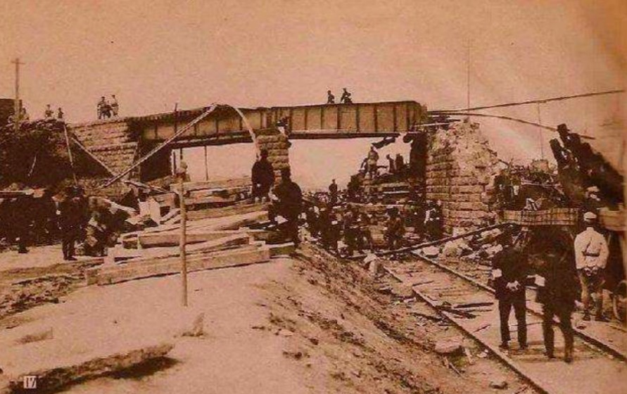 力保|清朝最后一位大内高手,十米之内子弹打不着,力保张作霖六年不死