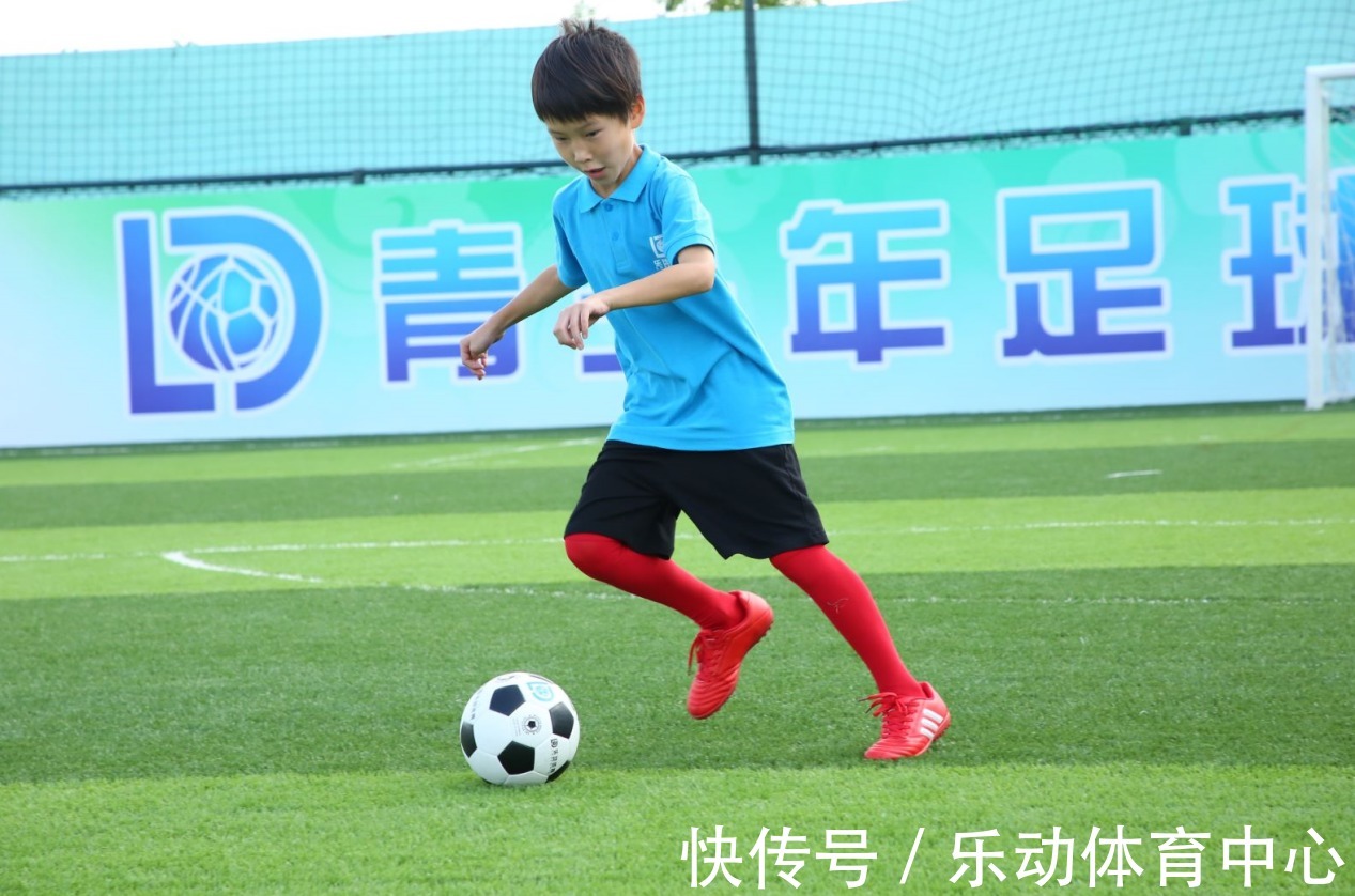 训练|自营体育精心策划亲子训练营,孩子家长以运动链接沟通