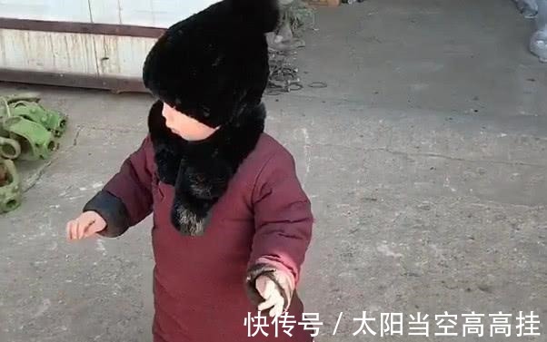 少东家|“富家公子宝宝”当小管家火了,网友少东家这是要催债去