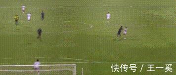 下半场|0-1!非洲杯爆冷,世界第36强队小组赛全胜,一进淘汰赛就出局