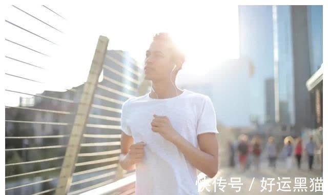 减肥方|号称最佳减肥方式的空腹晨跑,真的有那么神奇吗?