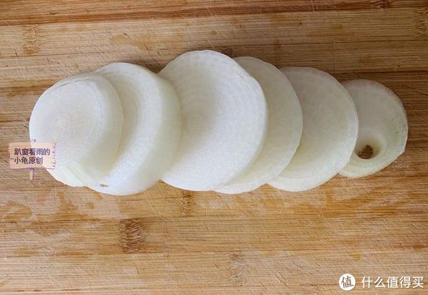 香甜|炸洋葱圈不难，只需要这1个技巧，酥脆香甜，回味无穷，停不了口