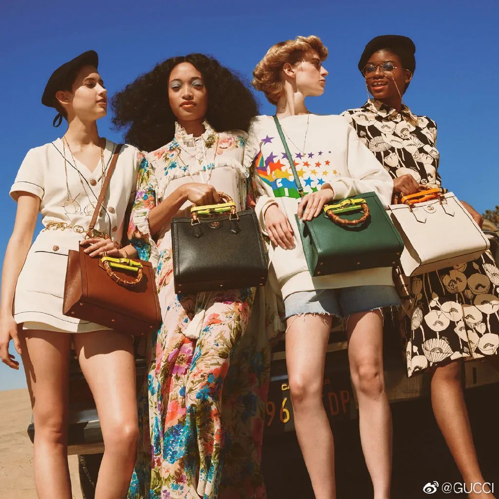 m 剪了短发的娜比，背啥我买啥