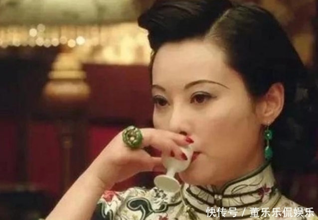 中年|青年助丈夫事业成功,中年被抛弃,晚年孤苦伶仃,她爱过却没赢过