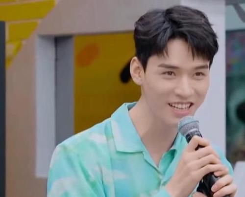 中餐厅|龚俊、虞书欣的加入,能否拯救这档豆瓣3.1分的综艺?