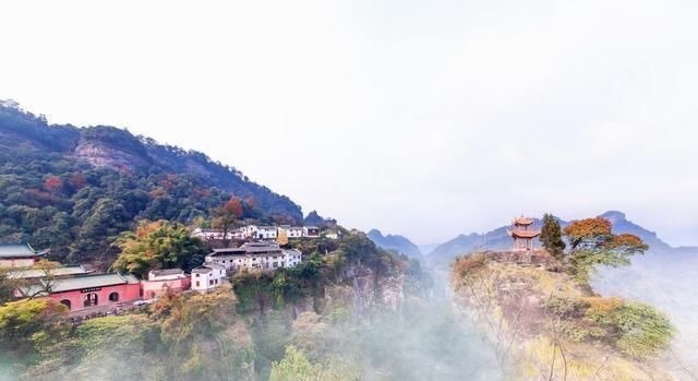 仙境|中国四大道教名山，位于皖南深山，一到下雨天就变成了“仙境”