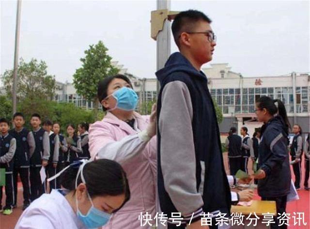 长高|男生的身高什么时候会定型?原来是在这个时期,家长需提前了解