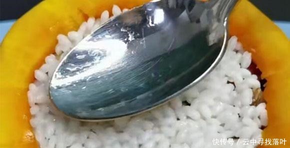 市场碰到它别错过,一次买几个,搭配这几样上锅一蒸,软绵又香甜!