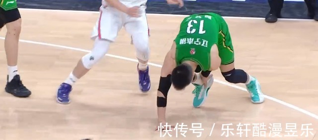 后卫|两战三大国手后卫遭殃,只有吴前“幸免”,姚明必须出手了