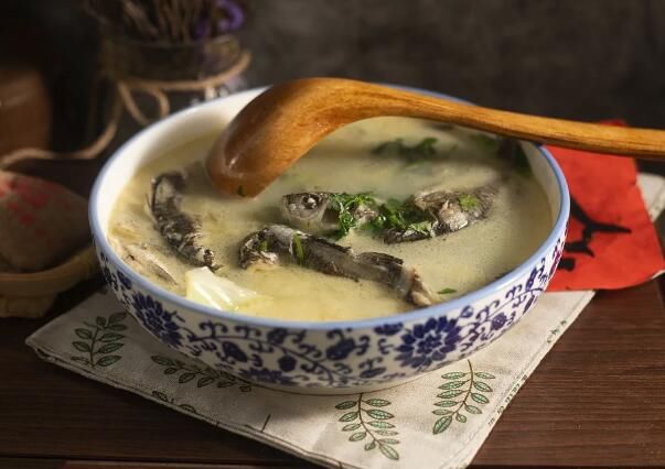 蔥白|夏季吃冷飲傷脾陽？做好4點(diǎn)養(yǎng)護(hù)脾胃