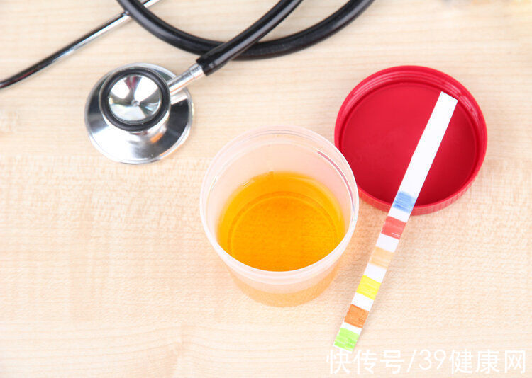 尿毒症|透析22年，49岁男子全身多处骨骼“溶解”，身高只剩一米五