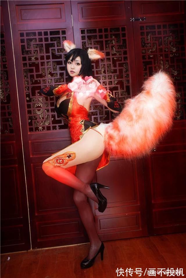 pl为什么那么多人热衷于cosplay?有些人是爱好，而有些人另有目的