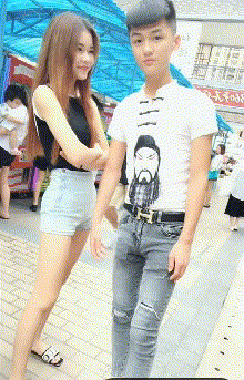 |搞笑GIF段子:让我安静的跳会街舞行么