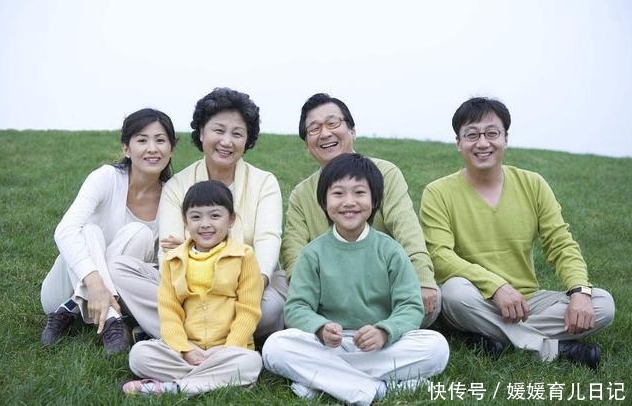 二胎家庭的现状,老大比不上老二精,但却比老二更......