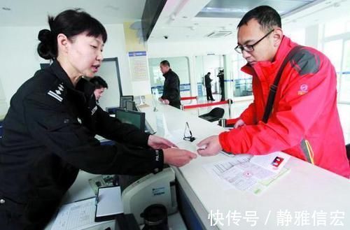 胡丽静|五胞胎爸爸姓“周”，给孩子上户口时，工作人员：喝醉后起的？